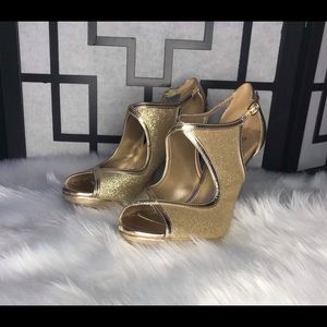 Brash Golden Heels - Size 8.5